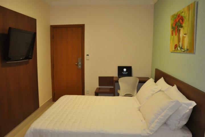 Deluxe Suite,1286025223:JPEG
